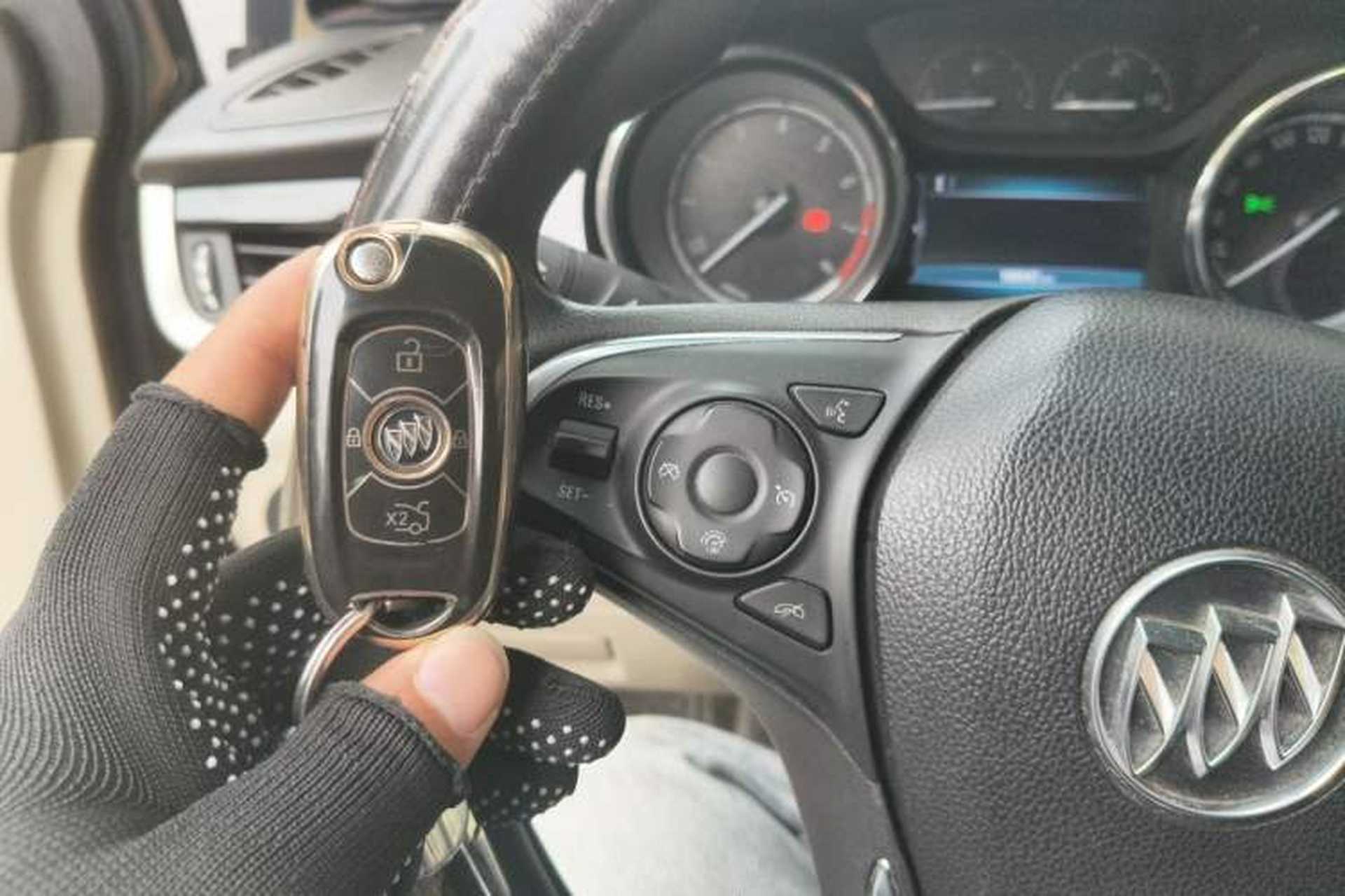 Used Buick Verano 2015 Sedan 15S Automatic Leading Model Vehicle Key