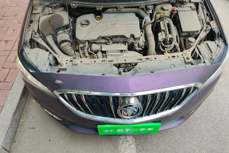 Used Buick Verano 2015 Sedan 20T Dual-Clutch Leading Model Engine Bay
