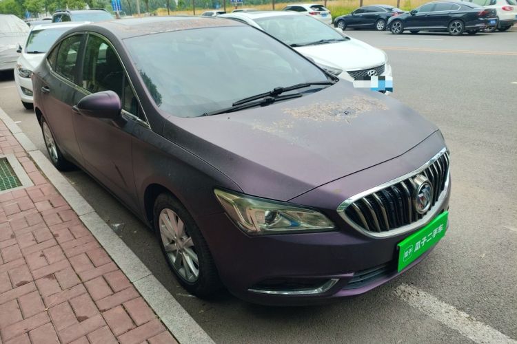 Used Buick Verano 2015 Sedan 20T Dual-Clutch Leading Model Front Right 45 Deg