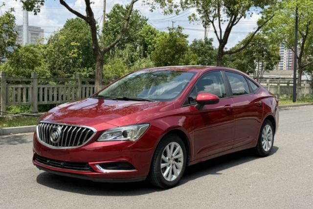 Ojetý Buick Verano 2015 Sedan 15S Automatic Leading Model