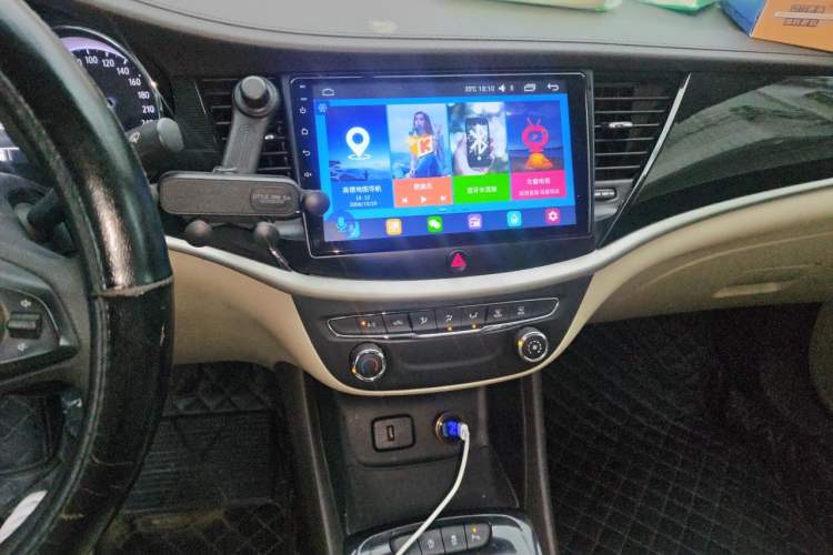 Used Buick Verano 2015 Sedan 15S Manual Entry-Level Model Audio And AC Panel