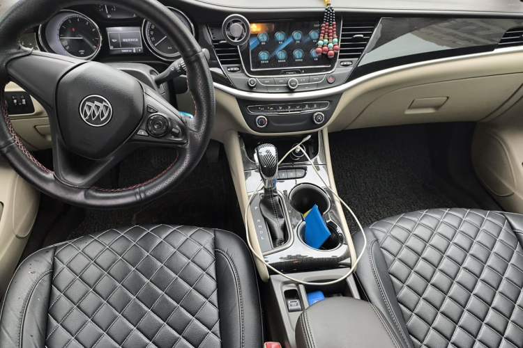 Used Buick Verano 2015 Sedan 15S Automatic Ambition Model Center Console