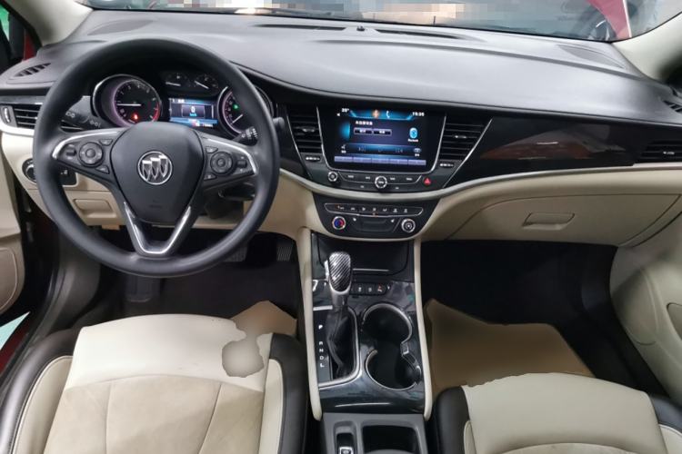 Used Buick Verano 2015 Sedan 15S Automatic Leading Model Center Console