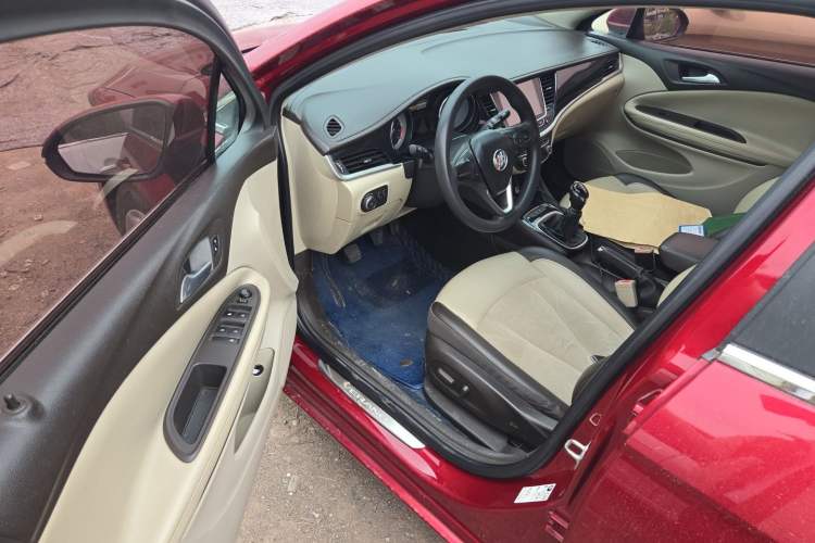 Used Buick Verano 2015 Sedan 15S Manual Leading Model Driver Seat