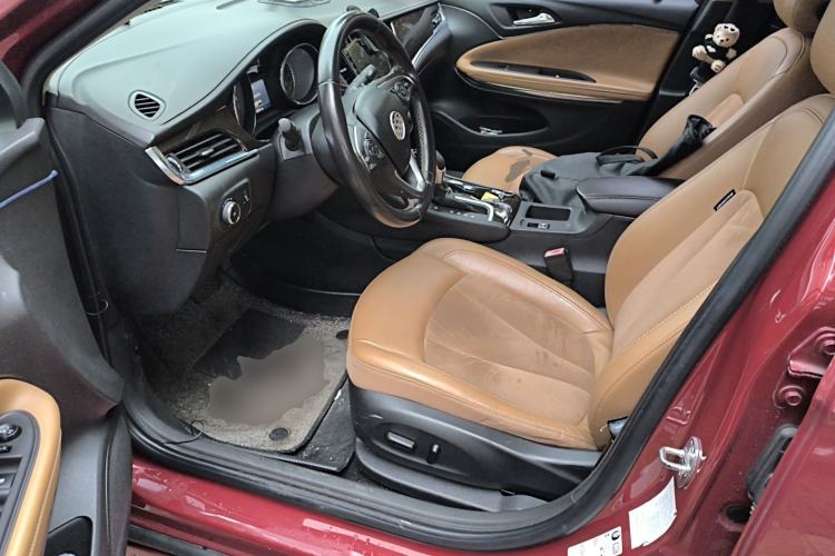 Used Buick Verano 2015 Sedan 20T Dual-Clutch Flagship Model Driver Seat
