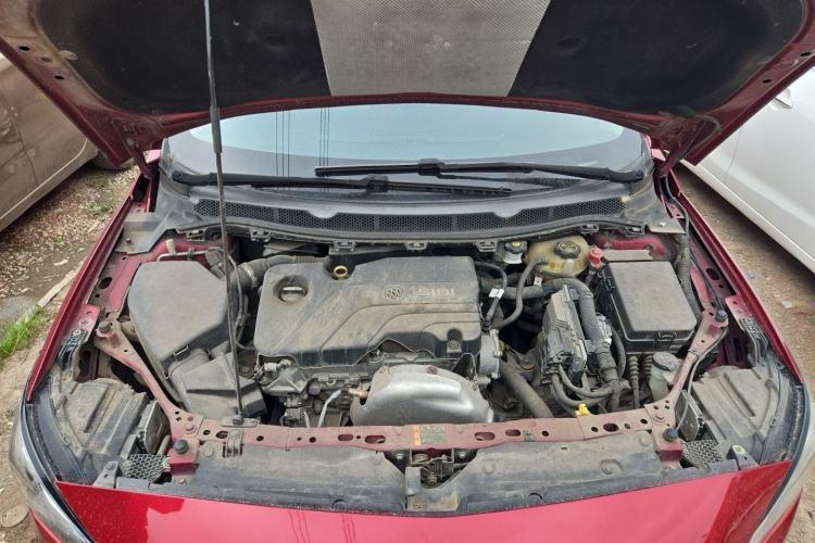 Used Buick Verano 2015 Sedan 15S Manual Leading Model Engine Bay
