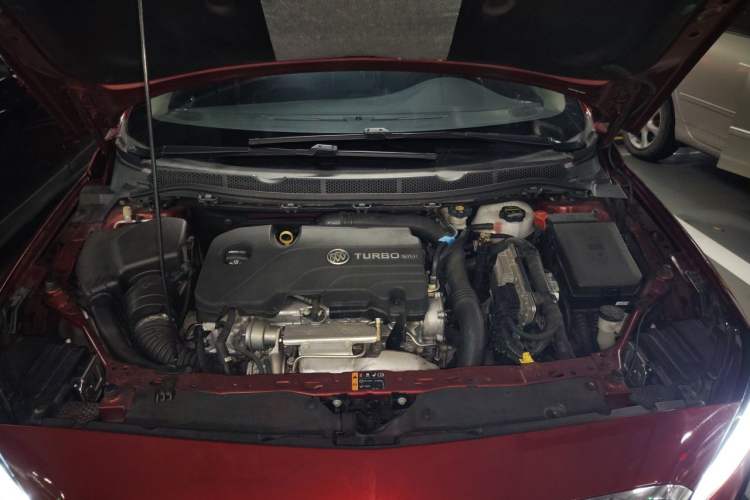 Used Buick Verano 2015 Sedan 20T Dual-Clutch Elite Model Engine Bay