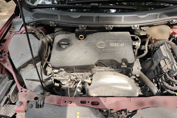 Used Buick Verano 2015 Sedan 15S Automatic Leading Model Engine Bay