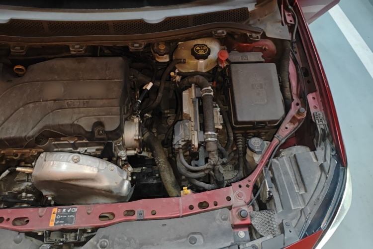 Used Buick Verano 2015 Sedan 15S Automatic Leading Model Engine Bay Left