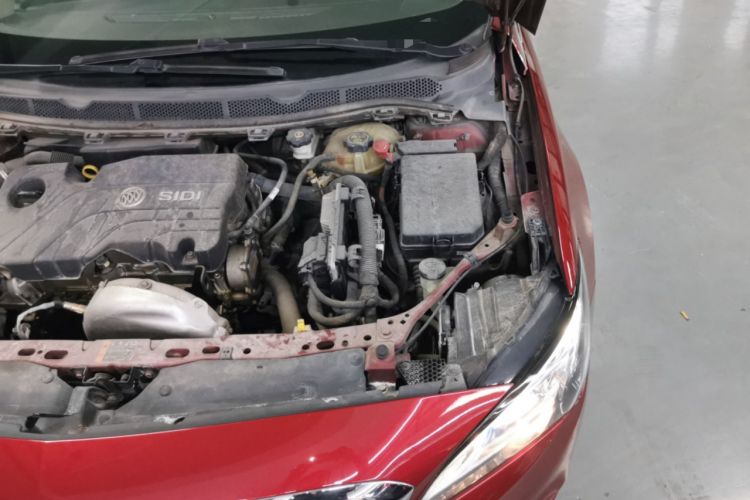 Used Buick Verano 2015 Sedan 15S Automatic Leading Model Engine Bay Left