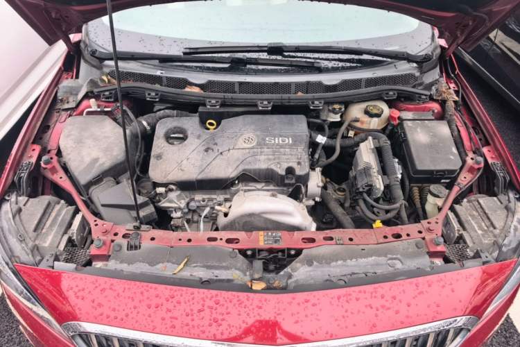 Used Buick Verano 2015 Sedan 15S Manual Entry-Level Model Engine Bay