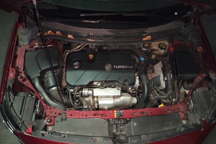 Used Buick Verano 2015 Sedan 20T Dual-Clutch Leading Model Engine Bay