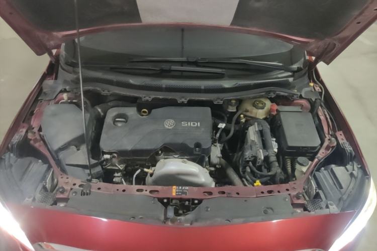 Used Buick Verano 2015 Sedan 15S Automatic Leading Model Engine Bay