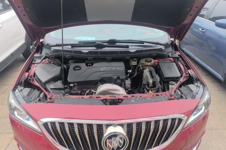 Used Buick Verano 2015 Sedan 15S Automatic Leading Model Engine Bay