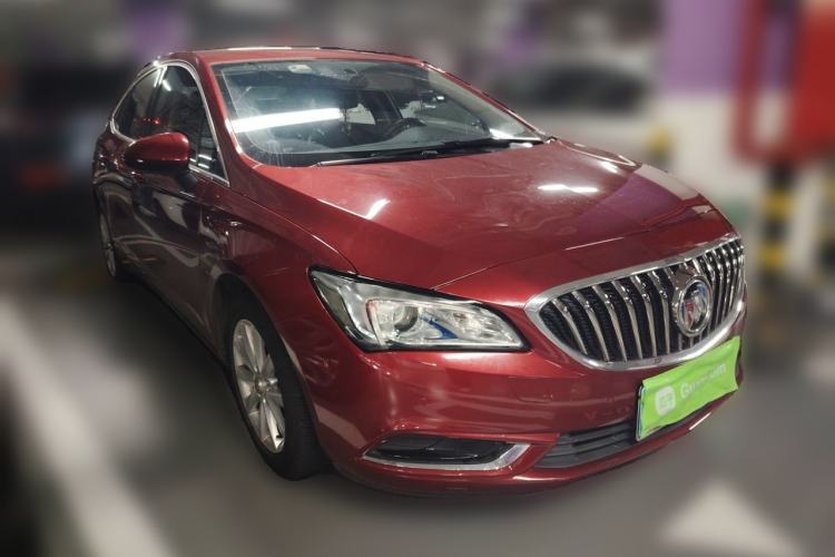 Used Buick Verano 2015 Sedan 20T Dual-Clutch Elite Model Front Right 45 Deg