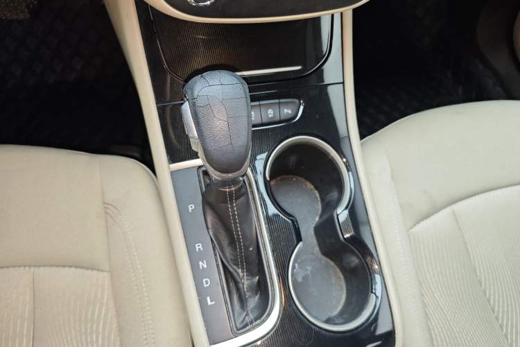 Used Buick Verano 2015 Sedan 15S Automatic Ambition Model Gear Lever