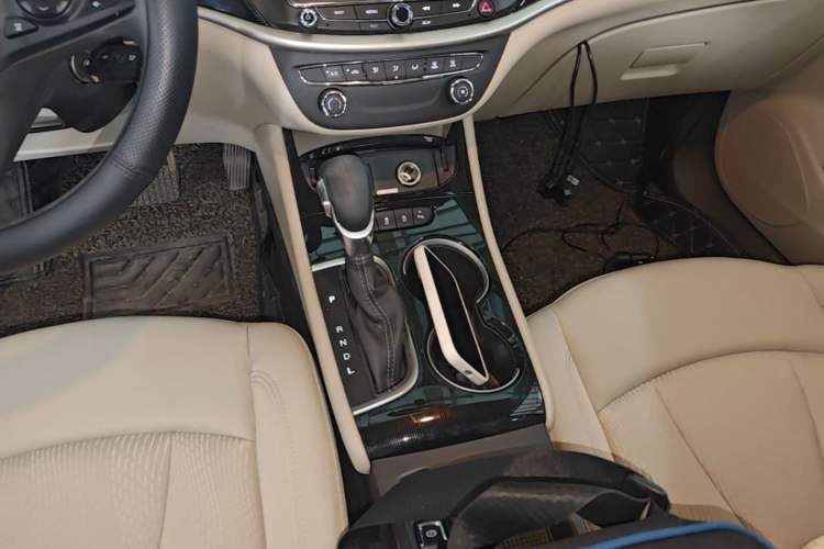 Used Buick Verano 2015 Sedan 15S Automatic Ambition Model Gear Lever