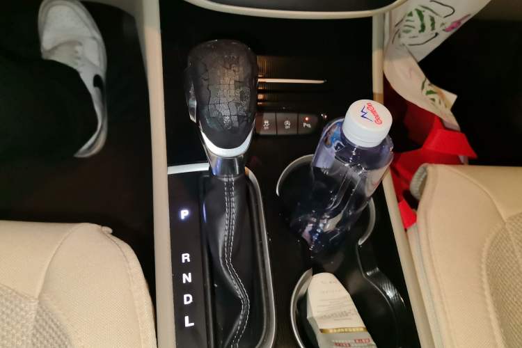 Used Buick Verano 2015 Sedan 15S Automatic Ambition Model Gear Lever