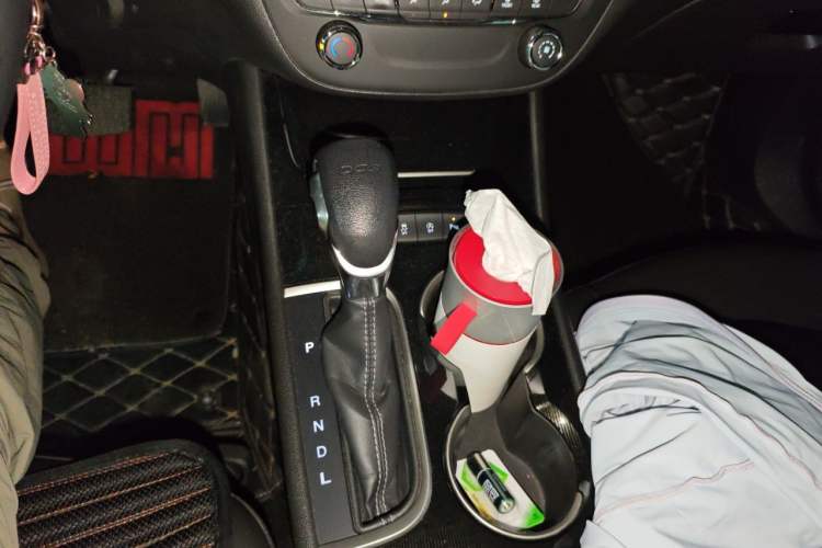Used Buick Verano 2015 Sedan 20T Dual-Clutch Leading Model Gear Lever