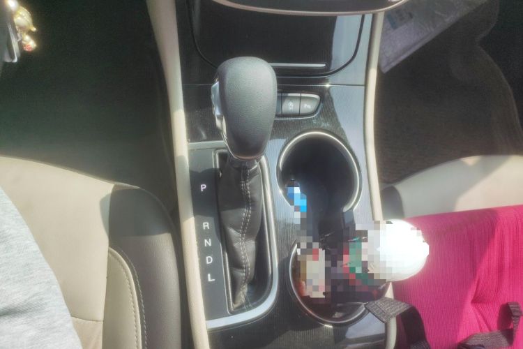 Used Buick Verano 2015 Sedan 15S Automatic Leading Model Gear Lever