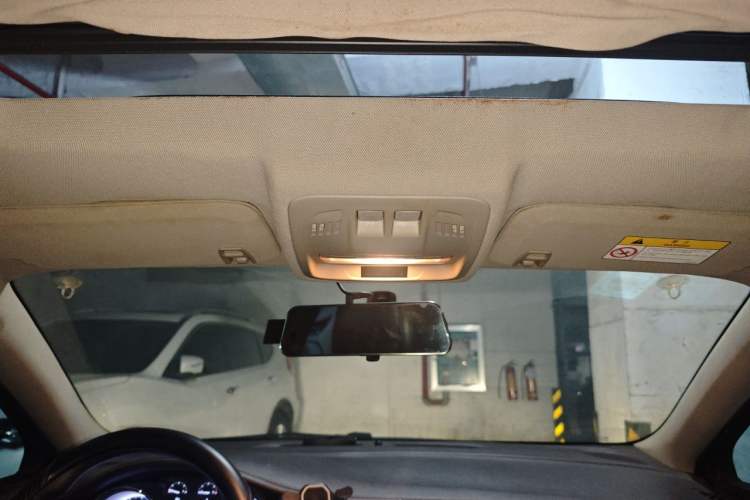 Used Buick Verano 2015 Sedan 15S Automatic Ambition Model Headliner