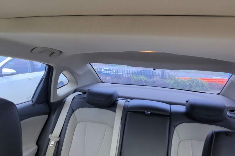 Used Buick Verano 2015 Sedan 15S Automatic Leading Model Headliner