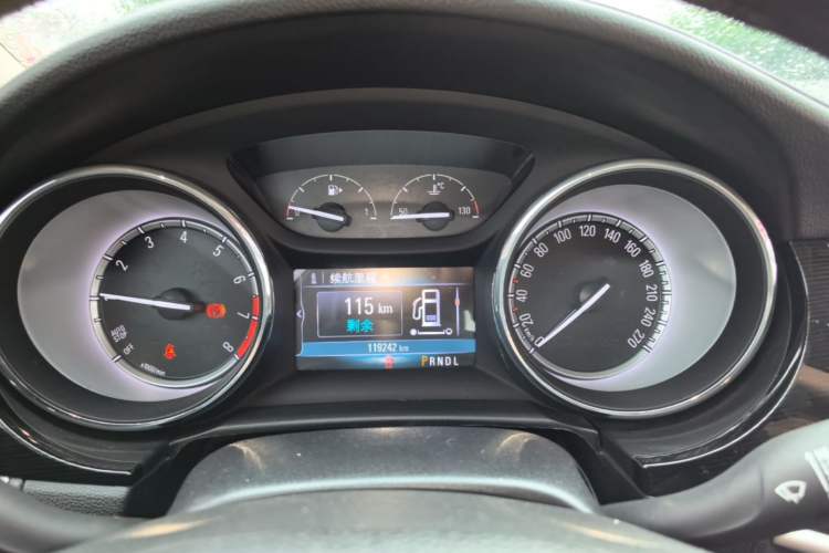 Used Buick Verano 2015 Sedan 20T Dual-Clutch Leading Model Instrument Cluster