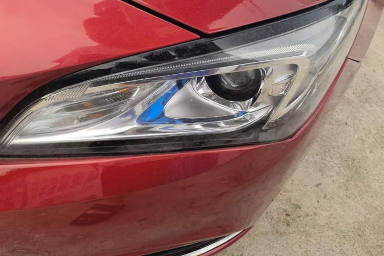 Used Buick Verano 2015 Sedan 15S Automatic Leading Model Left Front Headlight