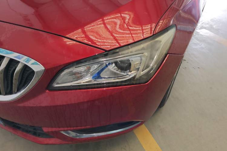 Used Buick Verano 2015 Sedan 15S Automatic Ambition Model Left Front Headlight
