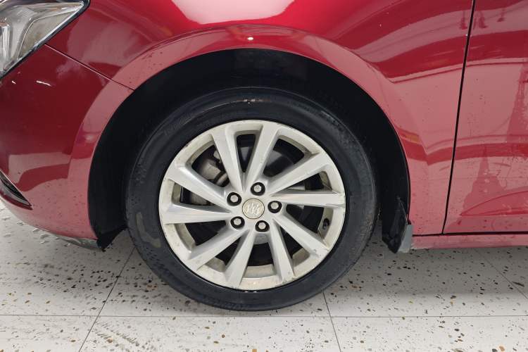 Used Buick Verano 2015 Sedan 15S Automatic Ambition Model Left Front Wheel Hub