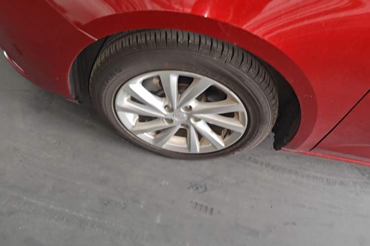 Used Buick Verano 2015 Sedan 15S Automatic Ambition Model Left Front Wheel Hub