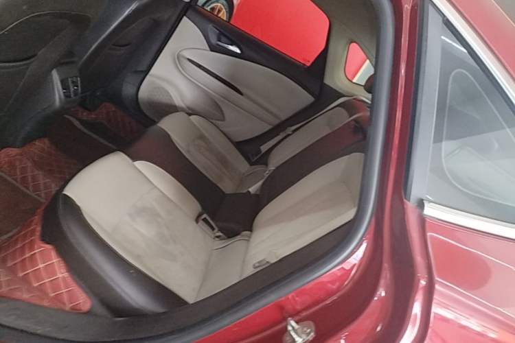 Used Buick Verano 2015 Sedan 15S Automatic Leading Model Left Rear Seat