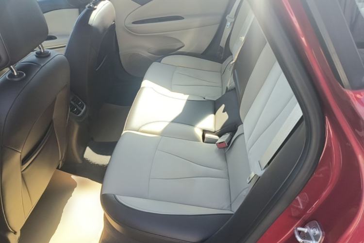 Used Buick Verano 2015 Sedan 15S Automatic Leading Model Left Rear Seat