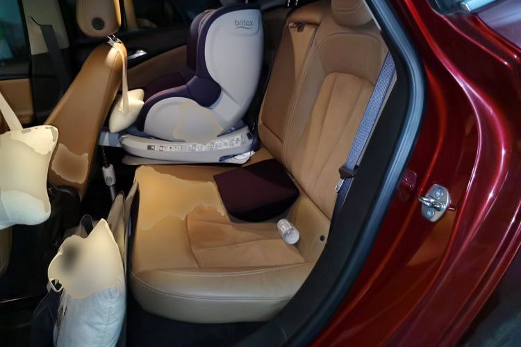 Used Buick Verano 2015 Sedan 20T Dual-Clutch Luxury Model Left Rear Seat