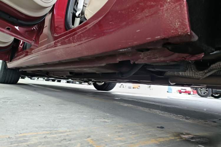 Used Buick Verano 2015 Sedan 15S Automatic Ambition Model Left Side Sill
