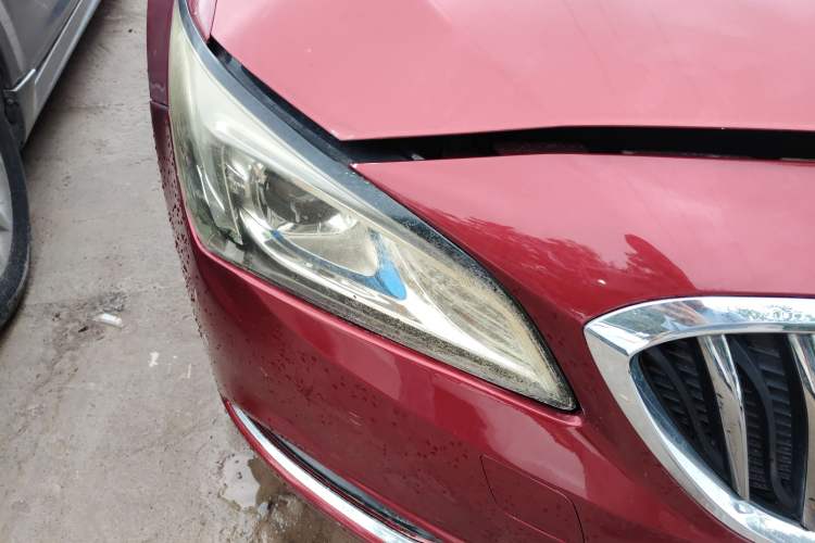 Used Buick Verano 2015 Sedan 15S Automatic Leading Model Right Front Headlight