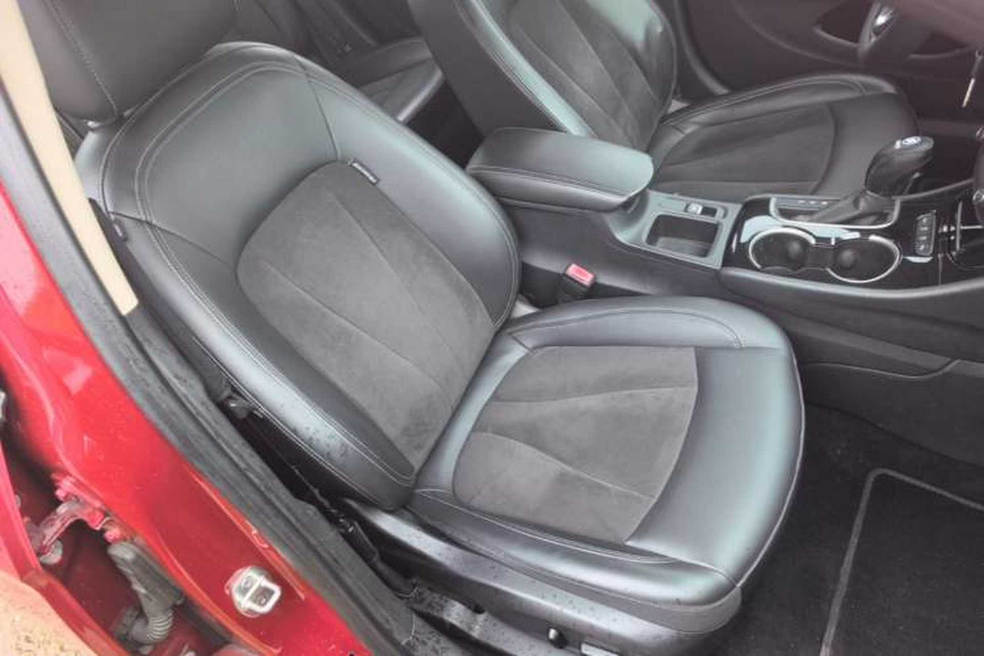 Used Buick Verano 2015 Sedan 20T Dual-Clutch Leading Model Right Front Seat