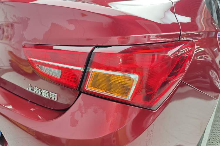 Used Buick Verano 2015 Sedan 15S Automatic Ambition Model Right Rear Taillight