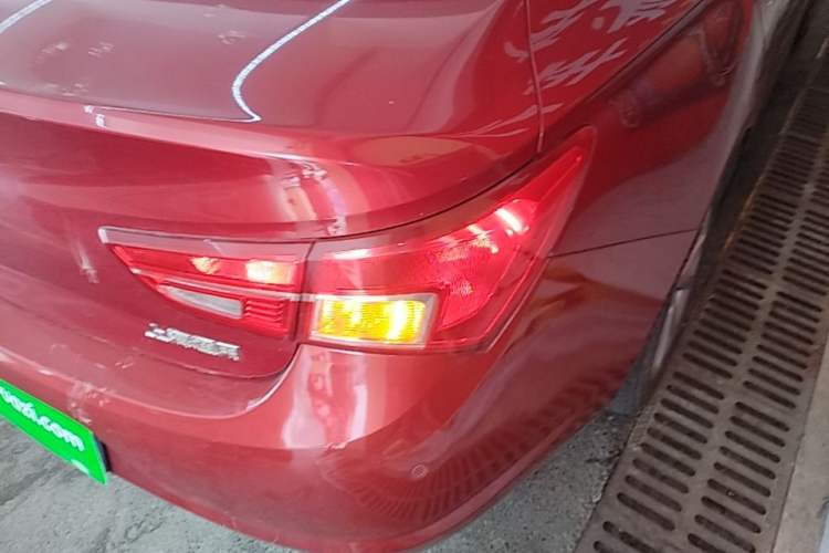 Used Buick Verano 2015 Sedan 15S Automatic Leading Model Right Rear Taillight