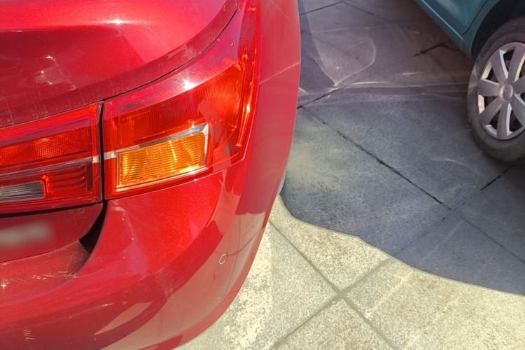 Used Buick Verano 2015 Sedan 15S Automatic Leading Model Right Rear Taillight