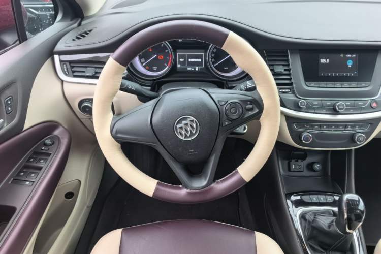 Used Buick Verano 2015 Sedan 15S Manual Entry-Level Model Steering Wheel