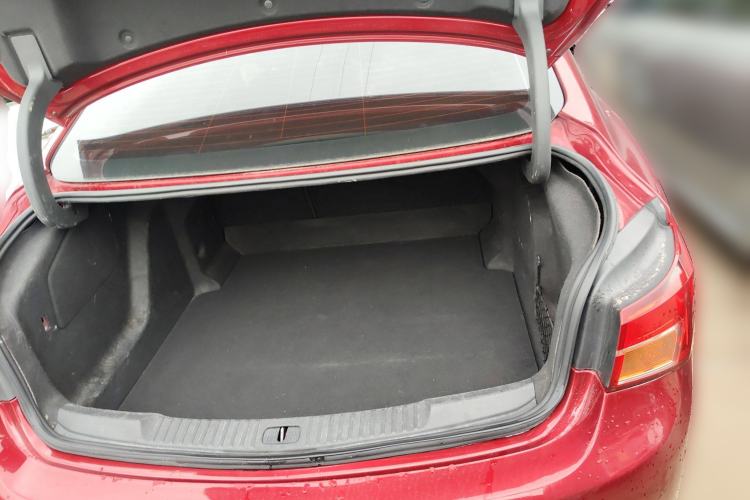 Used Buick Verano 2015 Sedan 15S Automatic Leading Model Trunk