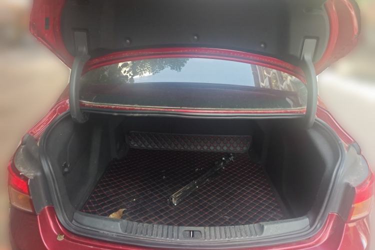Used Buick Verano 2015 Sedan 15S Automatic Leading Model Trunk
