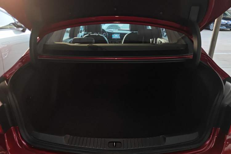 Used Buick Verano 2015 Sedan 15S Automatic Leading Model Trunk