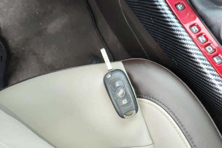 Used Buick Verano 2015 Sedan 15S Automatic Leading Model Vehicle Key