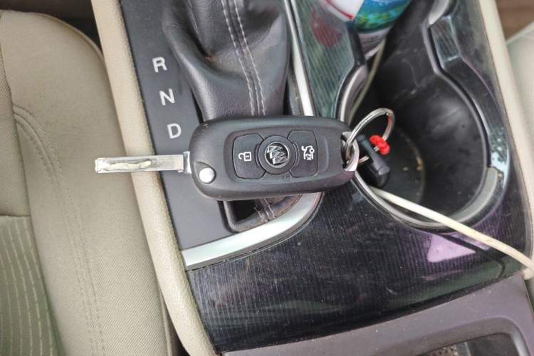 Used Buick Verano 2015 Sedan 15S Automatic Ambition Model Vehicle Key