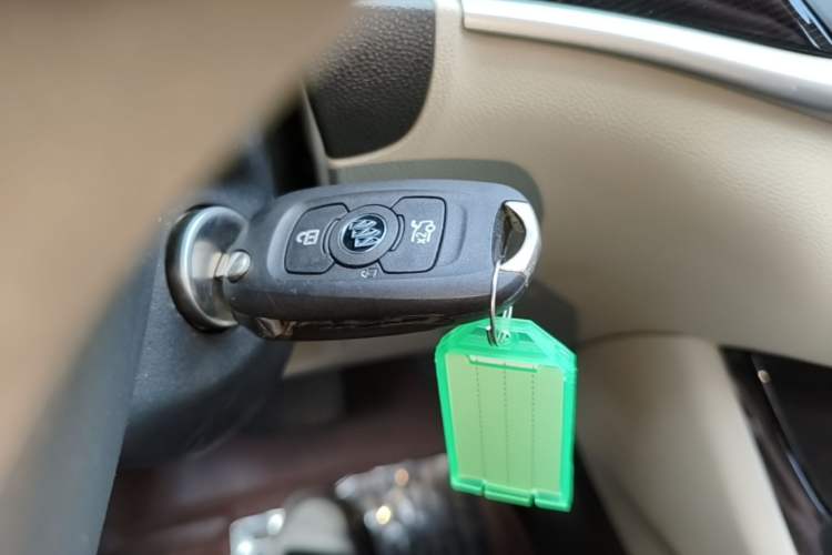 Used Buick Verano 2015 Sedan 15S Automatic Ambition Model Vehicle Key