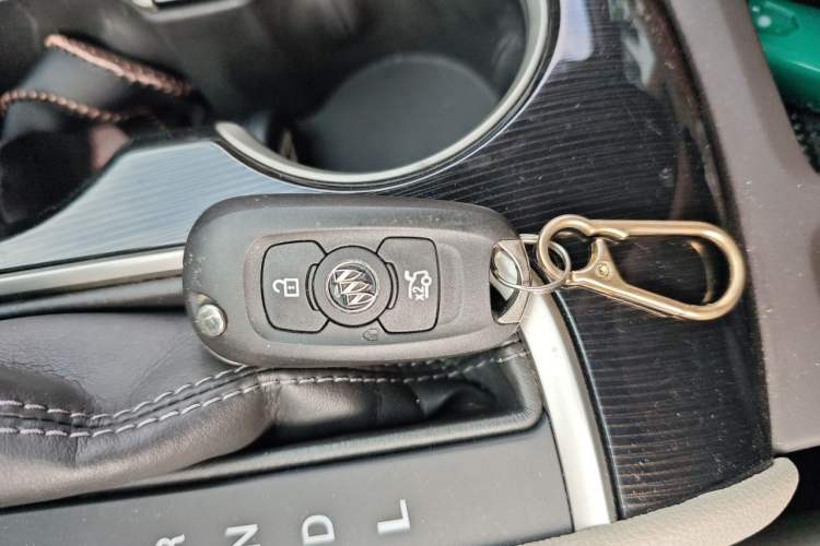 Used Buick Verano 2015 Sedan 15S Automatic Ambition Model Vehicle Key