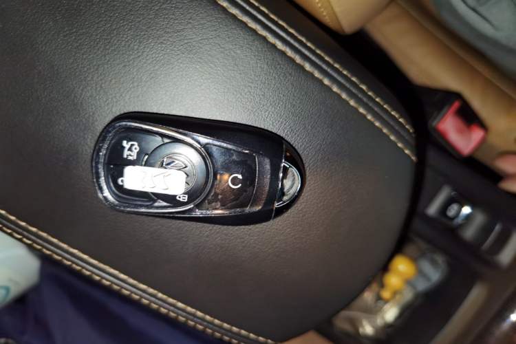 Used Buick Verano 2015 Sedan 20T Dual-Clutch Luxury Model Vehicle Key