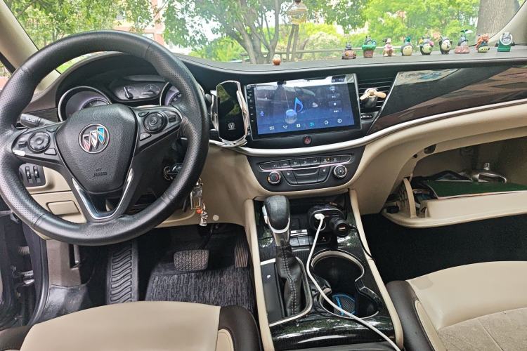 Used Buick Verano 2015 Sedan 15S Automatic Leading Model Center Console